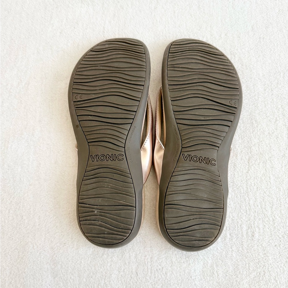 Vionic Rose Gold Thong Sandals Women’s Size 9 Comfort Arch Support Shoes - Picture 5 of 8